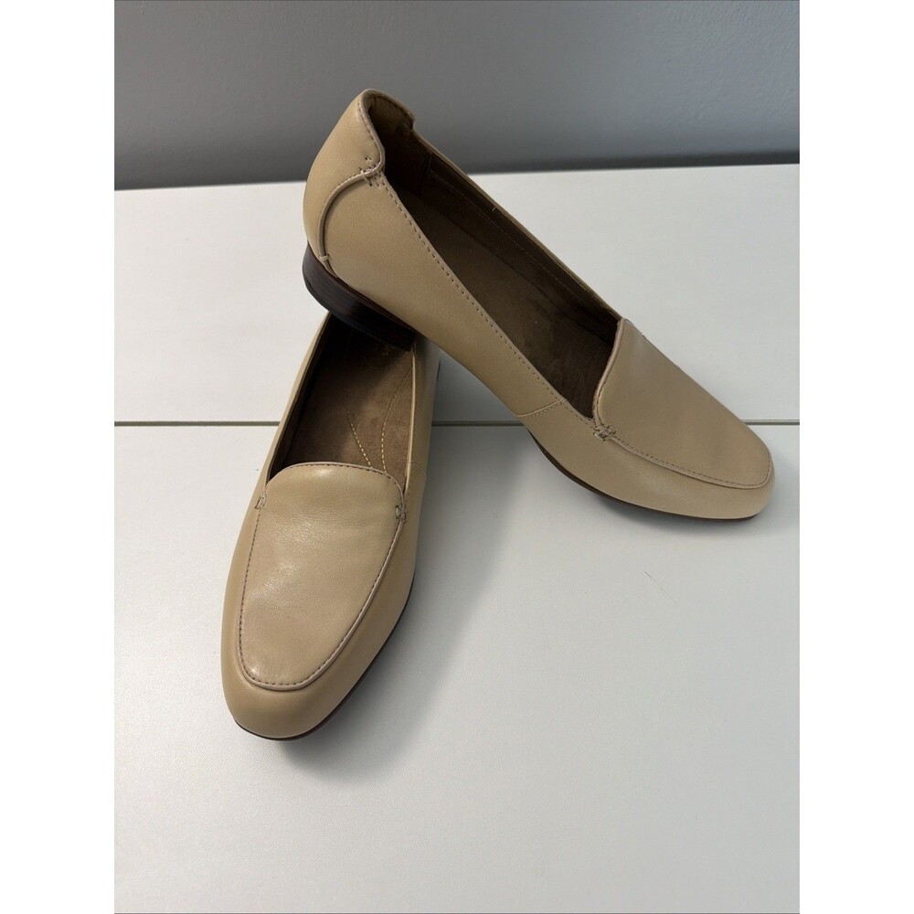 Clark’s Keesha Luca Penny Loafers Women’s Nude Leather 11 Narrow shoes NWOB